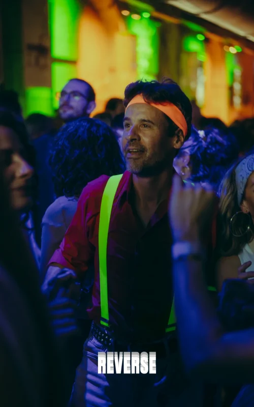 reverse_logo_17_1_1x